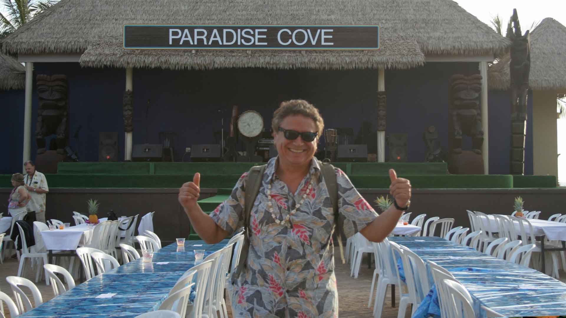 Hawaiian Shirts 101: Your Key to Effortless Summer Style and Beyond - Aloha Shirts Club